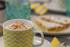 thumbnail: Cafe