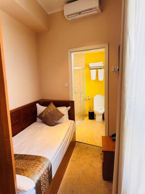 thumbnail: Room