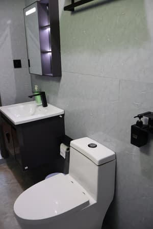 thumbnail: Bathroom