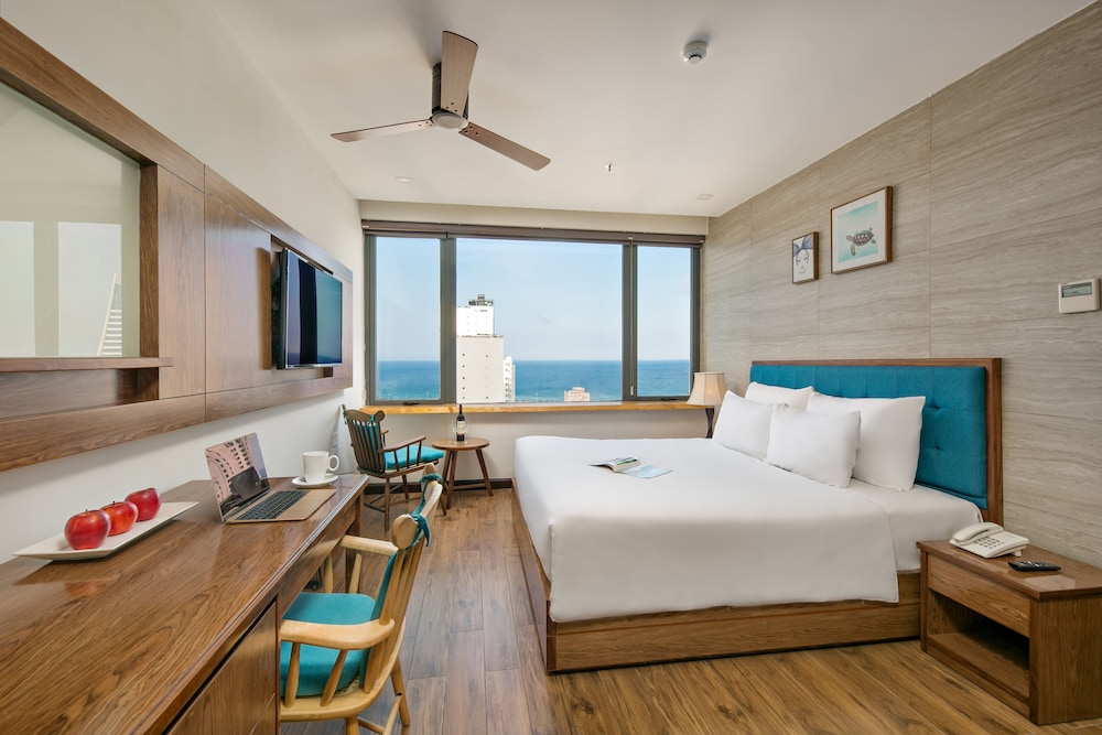 Beach/ocean view