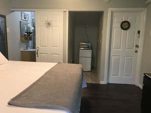 thumbnail: Interior detail