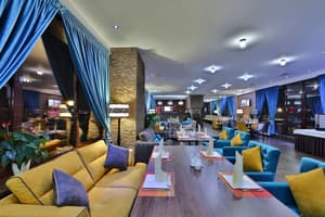thumbnail: Restaurant