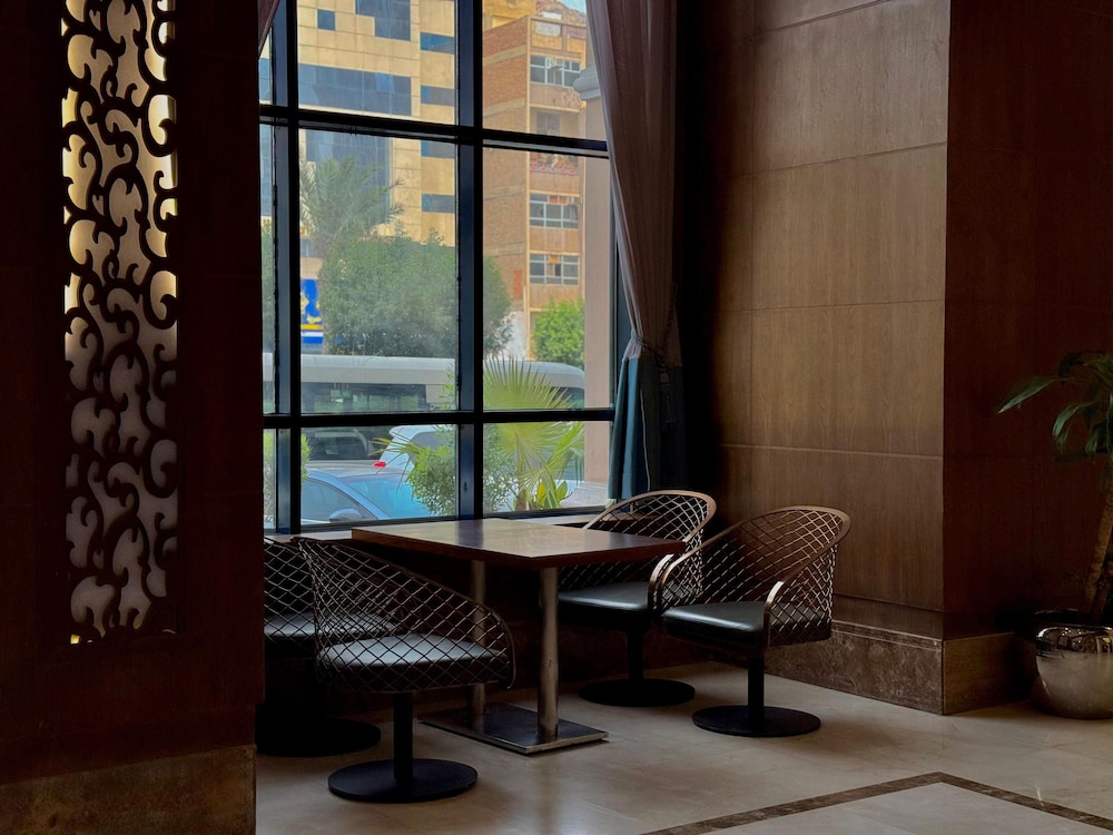 Cafe