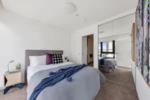 thumbnail: Interior detail