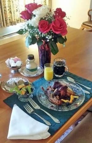 thumbnail: Dining