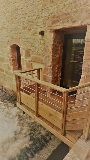thumbnail: Balcony