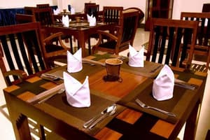 thumbnail: Restaurant