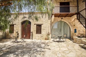 thumbnail: Terrace/patio