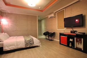 thumbnail: General view