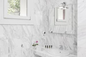 thumbnail: Bathroom sink