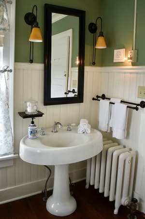 thumbnail: Bathroom
