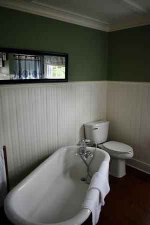 thumbnail: Bathroom