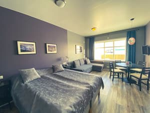 thumbnail: Living area