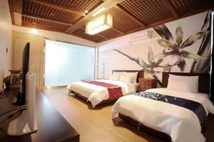 thumbnail: Room
