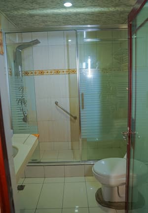 thumbnail: Bathroom