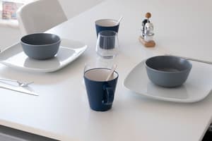 thumbnail: In-room dining