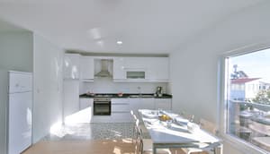 thumbnail: In-room dining