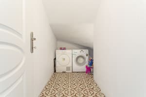 thumbnail: Laundry