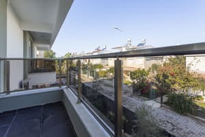 thumbnail: Balcony