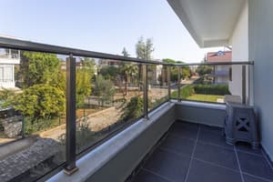 thumbnail: Balcony