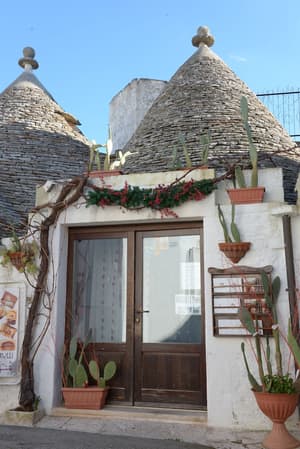 thumbnail: Exterior