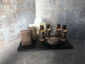 thumbnail: Bathroom amenities