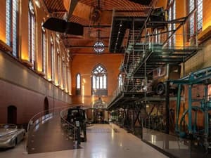thumbnail: Interior