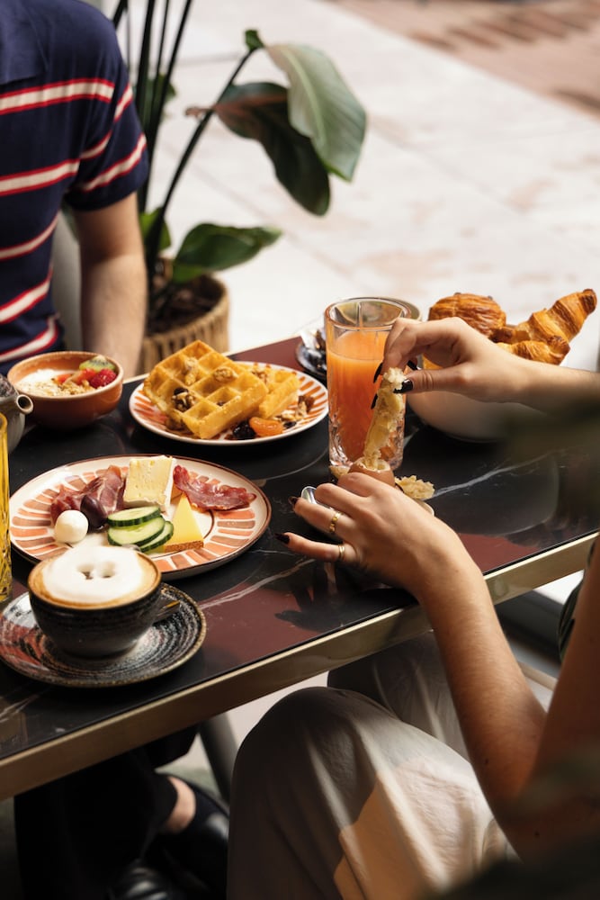 Breakfast buffet