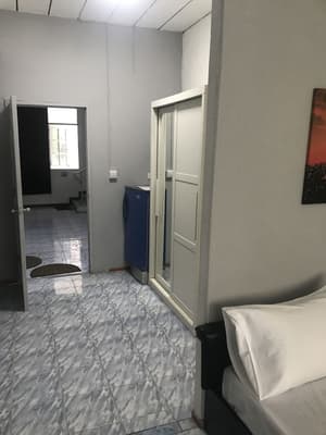 thumbnail: Interior entrance