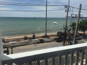 thumbnail: Balcony
