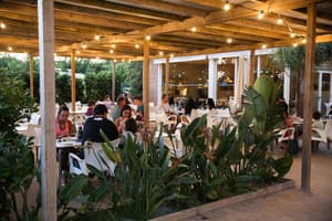 thumbnail: Restaurant