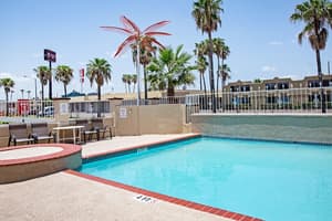 thumbnail: Outdoor pool