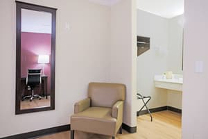 thumbnail: Room amenity
