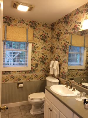 thumbnail: Bathroom