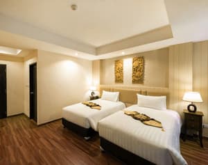 thumbnail: Room