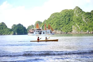 thumbnail: Kayaking