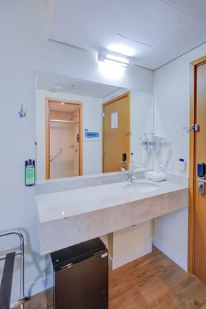 thumbnail: Bathroom
