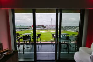 thumbnail: Balcony view