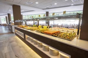 thumbnail: Restaurant
