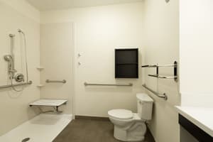 thumbnail: Room amenity