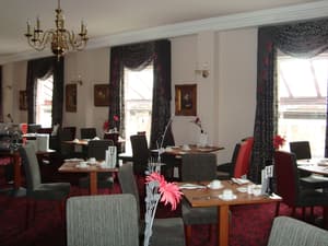 thumbnail: Dining