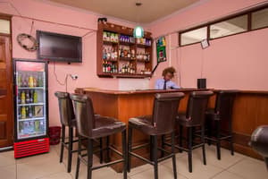 thumbnail: Bar
