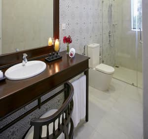 thumbnail: Bathroom