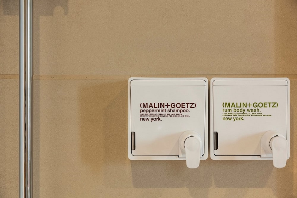 Bathroom amenities