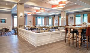 thumbnail: Restaurant
