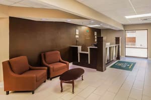 thumbnail: Lobby sitting area