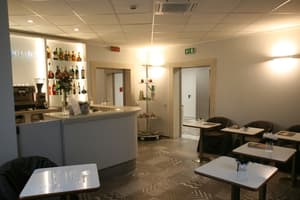 thumbnail: Lounge