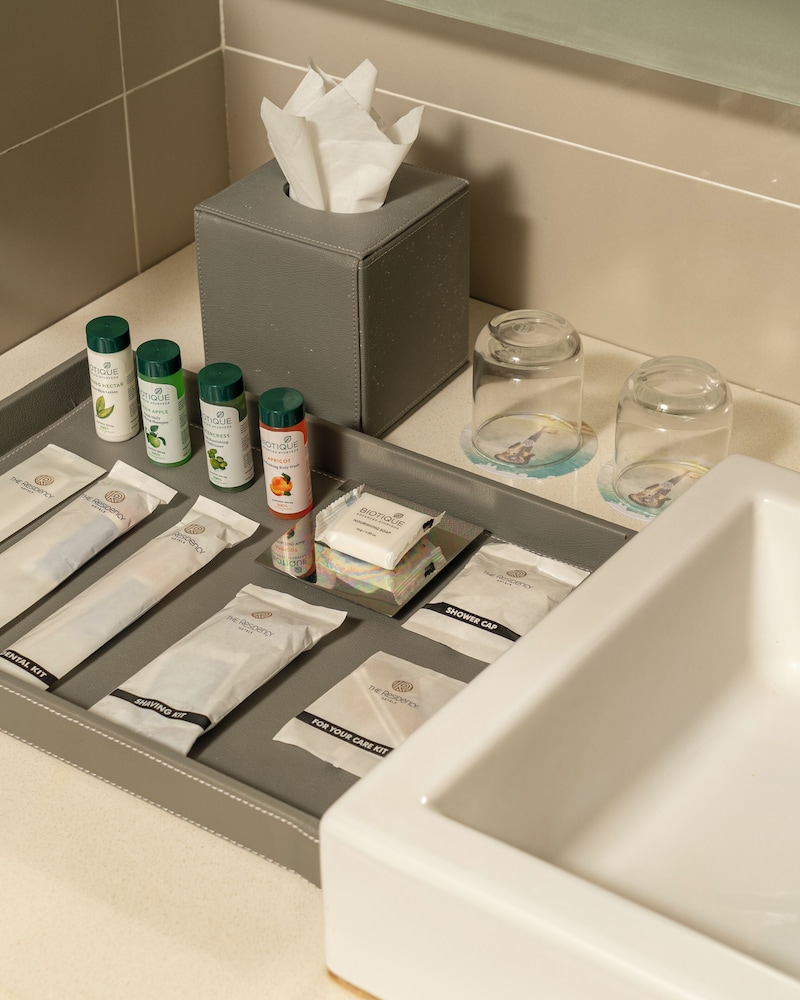 Bathroom amenities
