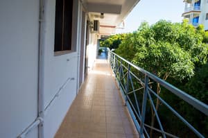 thumbnail: Exterior
