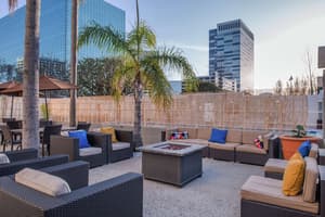 thumbnail: Terrace/patio